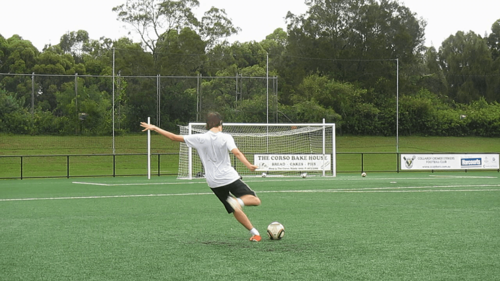 How to shoot a knuckleball featured image.